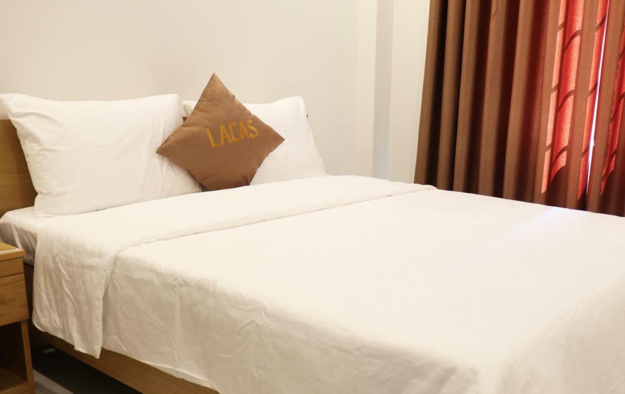 Lacas Hotel Куинён Экстерьер фото
